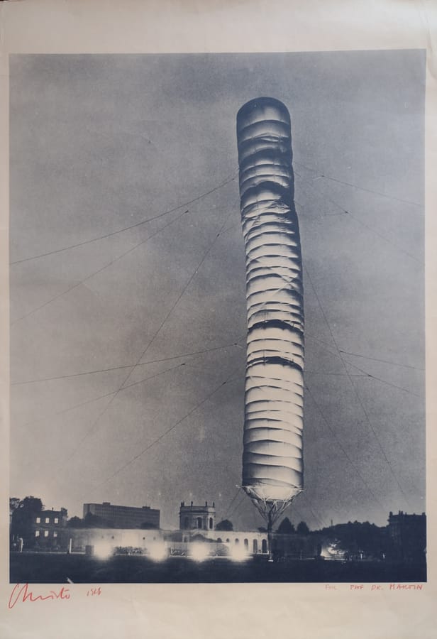 5.600 Cubic Meter Package, documenta IV, Kassel – Christo Vladimirov Javacheff – 1967/68